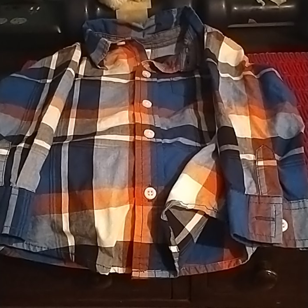 Button down 3t shirt